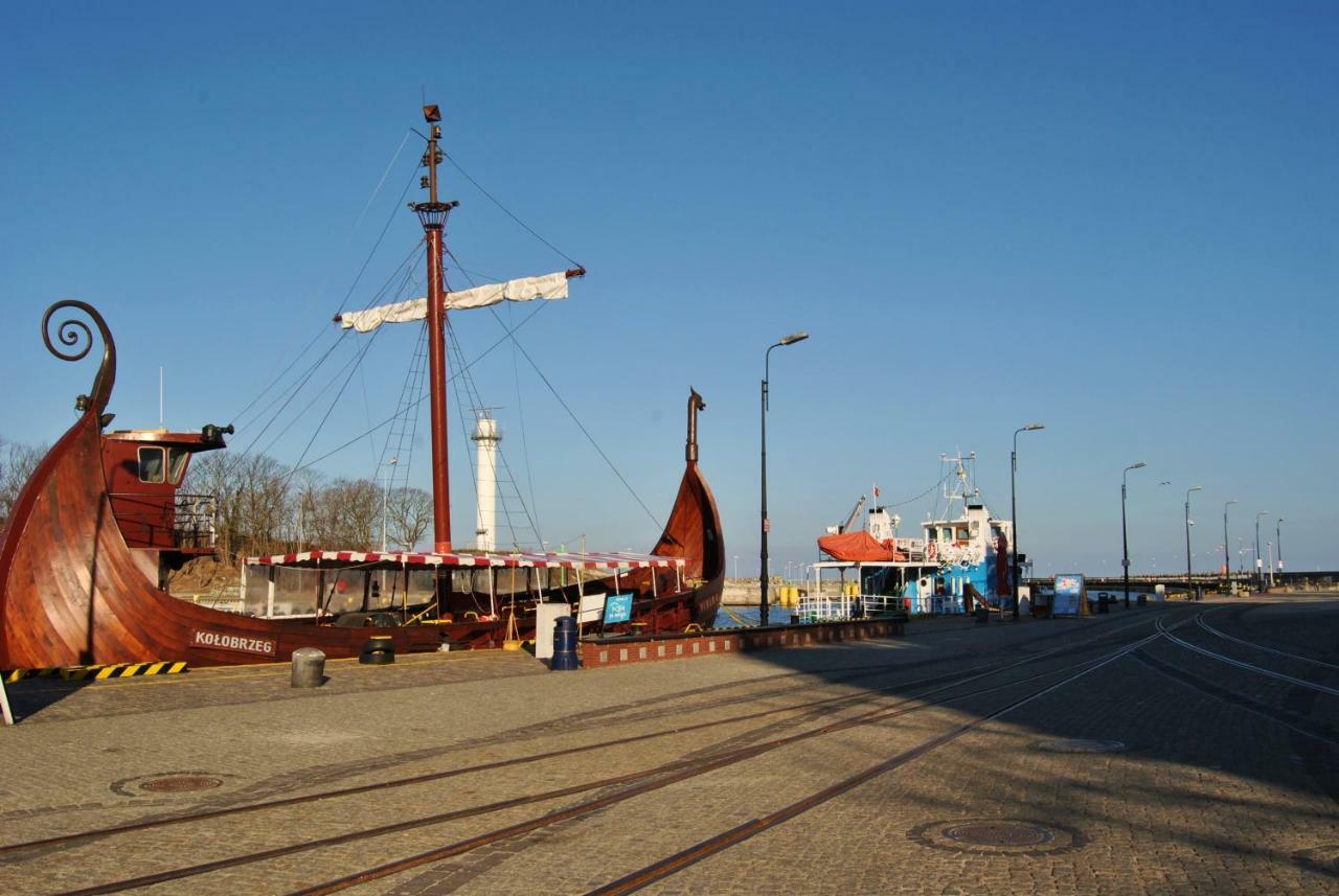 Ferienwohnung Rezydencja Kapitanska - Morska 2 Kolberg Exterior foto